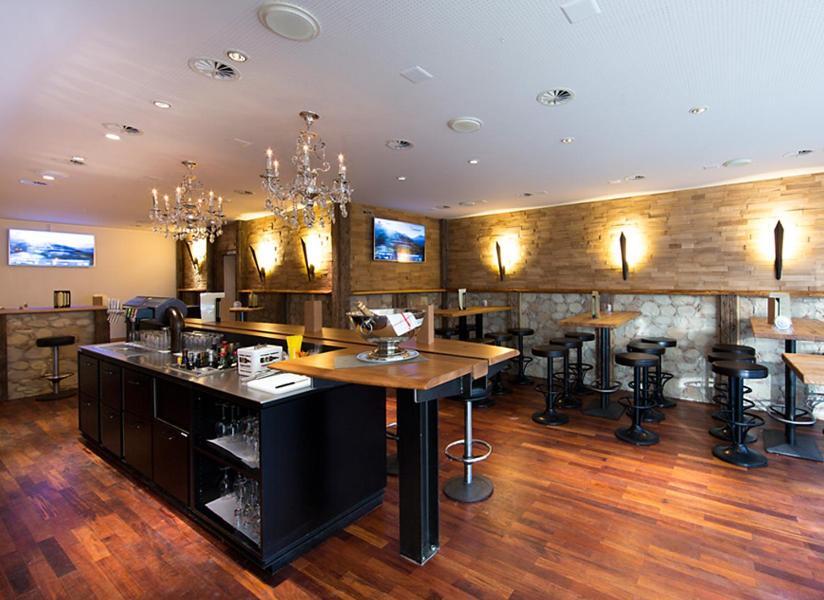Hotel Taverne Zum Kreuz Ольтен Экстерьер фото
